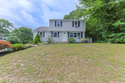 33 Lakefield Rd 1