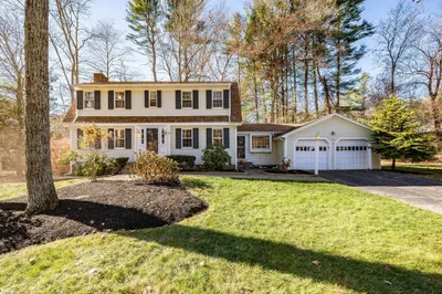 14 Thoreau Rd