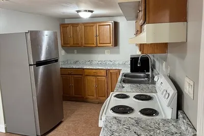 122-126 Marianna St #1 1