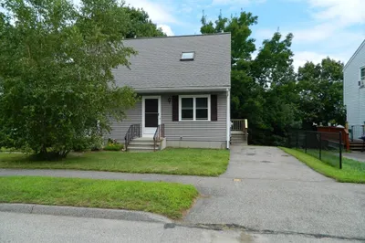17 Timrod Dr #B