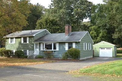 24 Harrington Rd