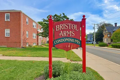 180 S Main St #21 1