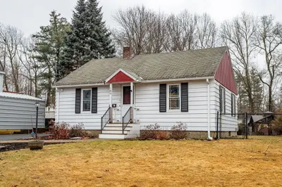 180 Tisdale St 1
