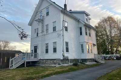 35 Newcomb Pl