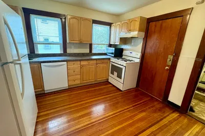 8 Verndale Rd #1