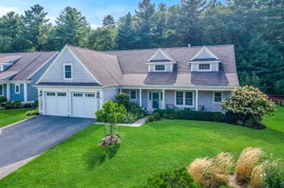 12 Fieldstone Dr 1