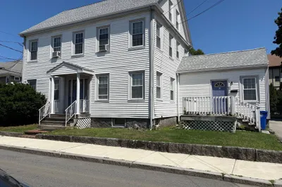 4 Mechanic St #1