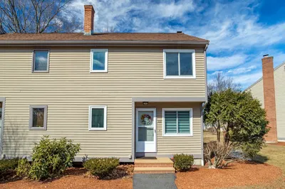 122 Cortland Cir #122 1