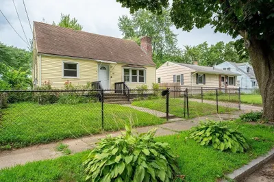 44 Georgetown St