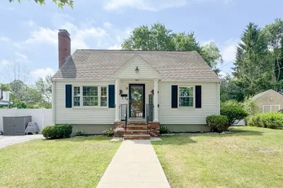 9 Reynolds Rd
