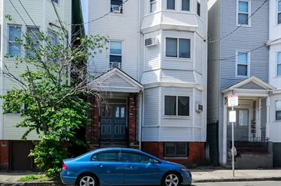 274 Princeton St 1