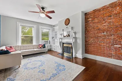 39 Kent St #5 1