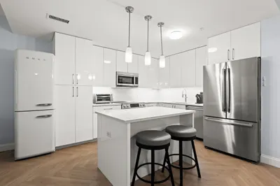 771 Harrison Ave #2F