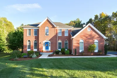 25 Whitehall Way 1