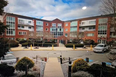 380 Place Lane #380 1
