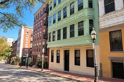 32 Grove St #1 1