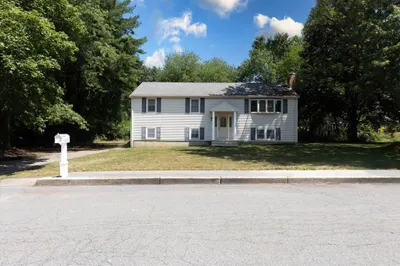 24 Saddle Drive 1