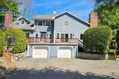 212 Arrowhead Cir #212 1