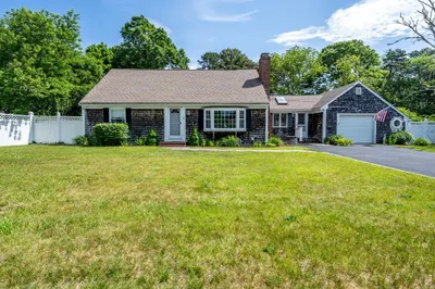 28 Vine Brook Rd
