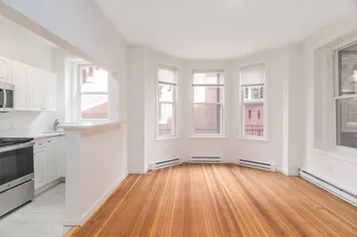 20 Huss Ct #104 1