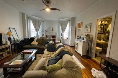 914 Beacon St #3