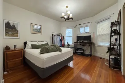 132 Buttonwood Street #2