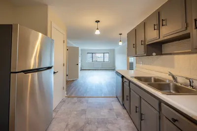 549 Russell Rd #12D