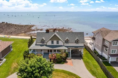 45 Willow Rd 1