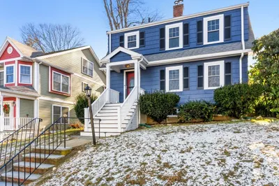 40 Hillside Ave