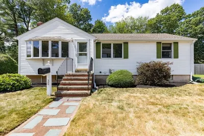 35 Rindone St