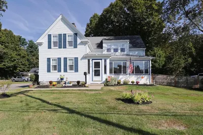310 Lincoln St 1