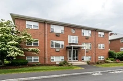 32 Whitman Rd #1-2 1