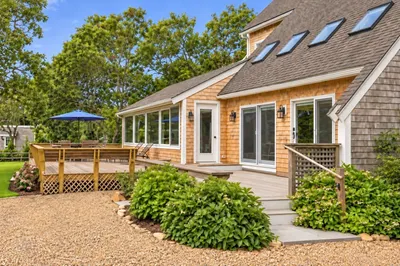 62 Schoolhouse Rd 1