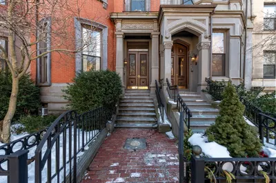 74 Commonwealth Ave #4