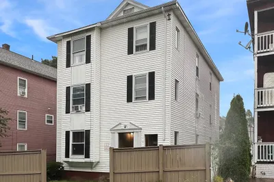 4 Waller Ave