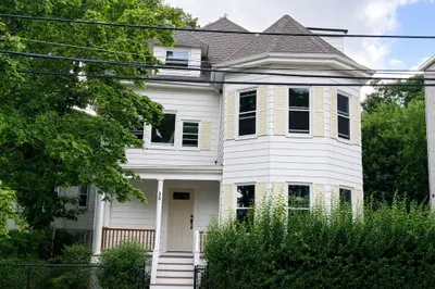 36 Champney St #1 1