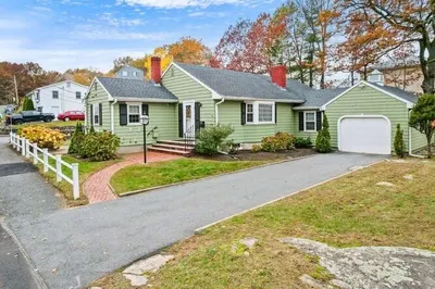 115 Quinn Rd