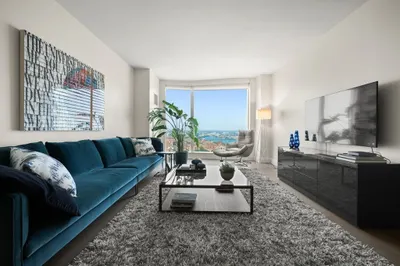 240 Devonshire Street #5903