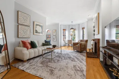 249 W Newton St #7 1