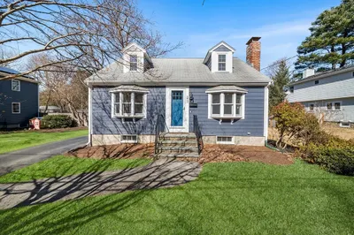 23 Lake Rd