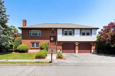 11 Sparhawk Cir