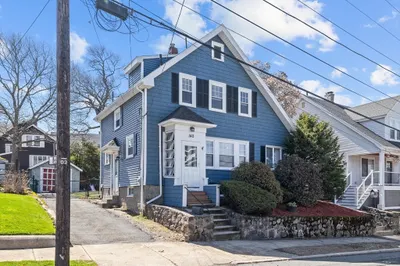 140 Woodlawn St