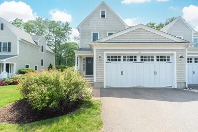 8 Reserve Way #8 1