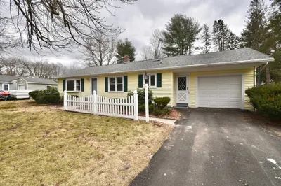 127 Millbrook Rd