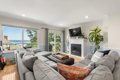 58 Prospect Ave #2
