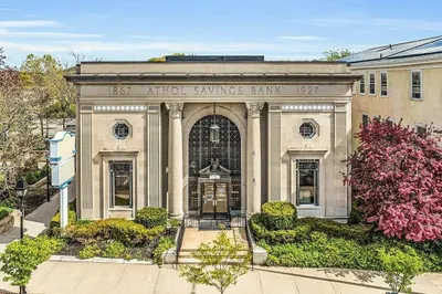 444 Main St