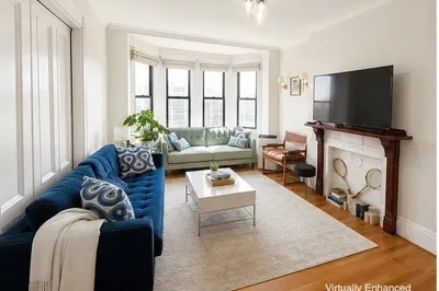 19 Cortes St #10 1
