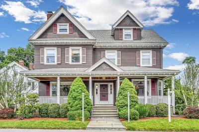 50 Pleasant Street 1