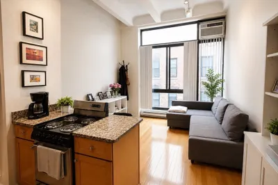 12 Stoneholm St #329 1
