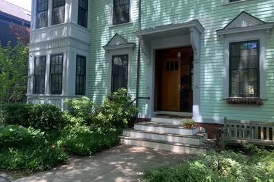 34 Walker St #1